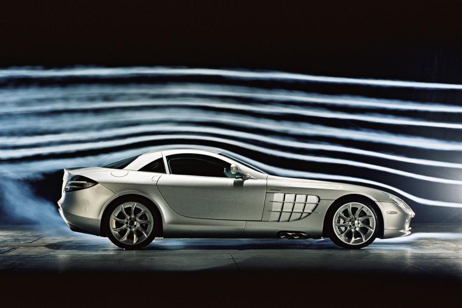  Mercedes-Benz SLR McLaren 2003 года  (фото 83 из 319)